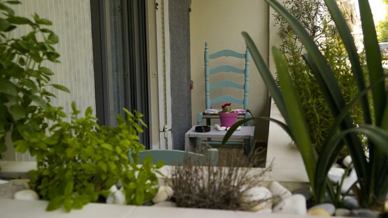 D16-Cosy Downtown Apartment Athen Eksteriør billede