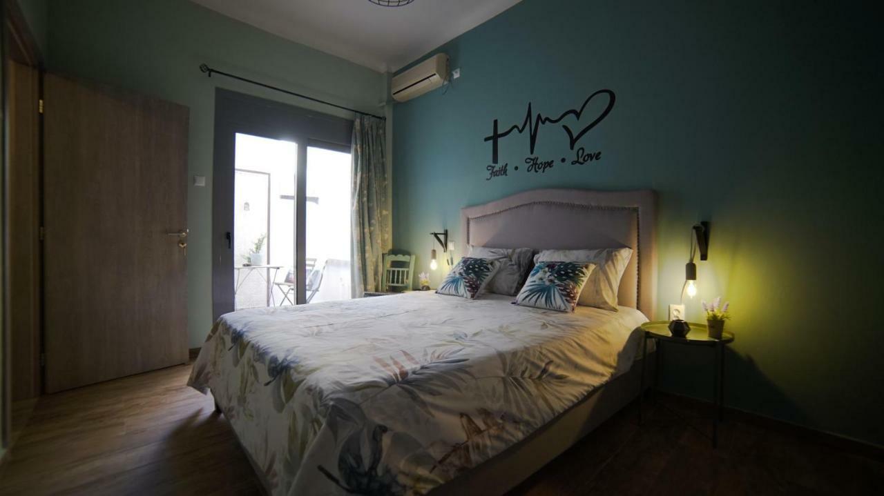D16-Cosy Downtown Apartment Athen Eksteriør billede
