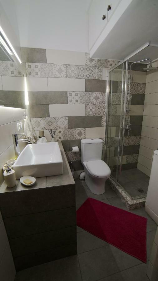 D16-Cosy Downtown Apartment Athen Eksteriør billede
