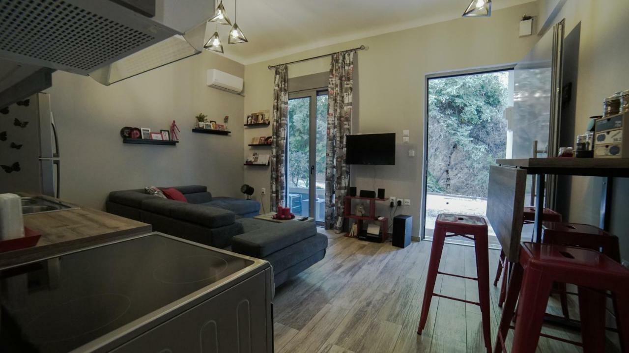 D16-Cosy Downtown Apartment Athen Eksteriør billede